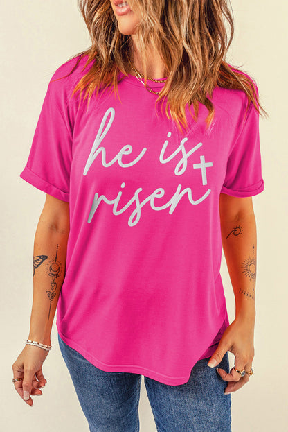 Camiseta con cuello redondo y estampado de cruz "Él ha resucitado" con purpurina rojo rosa