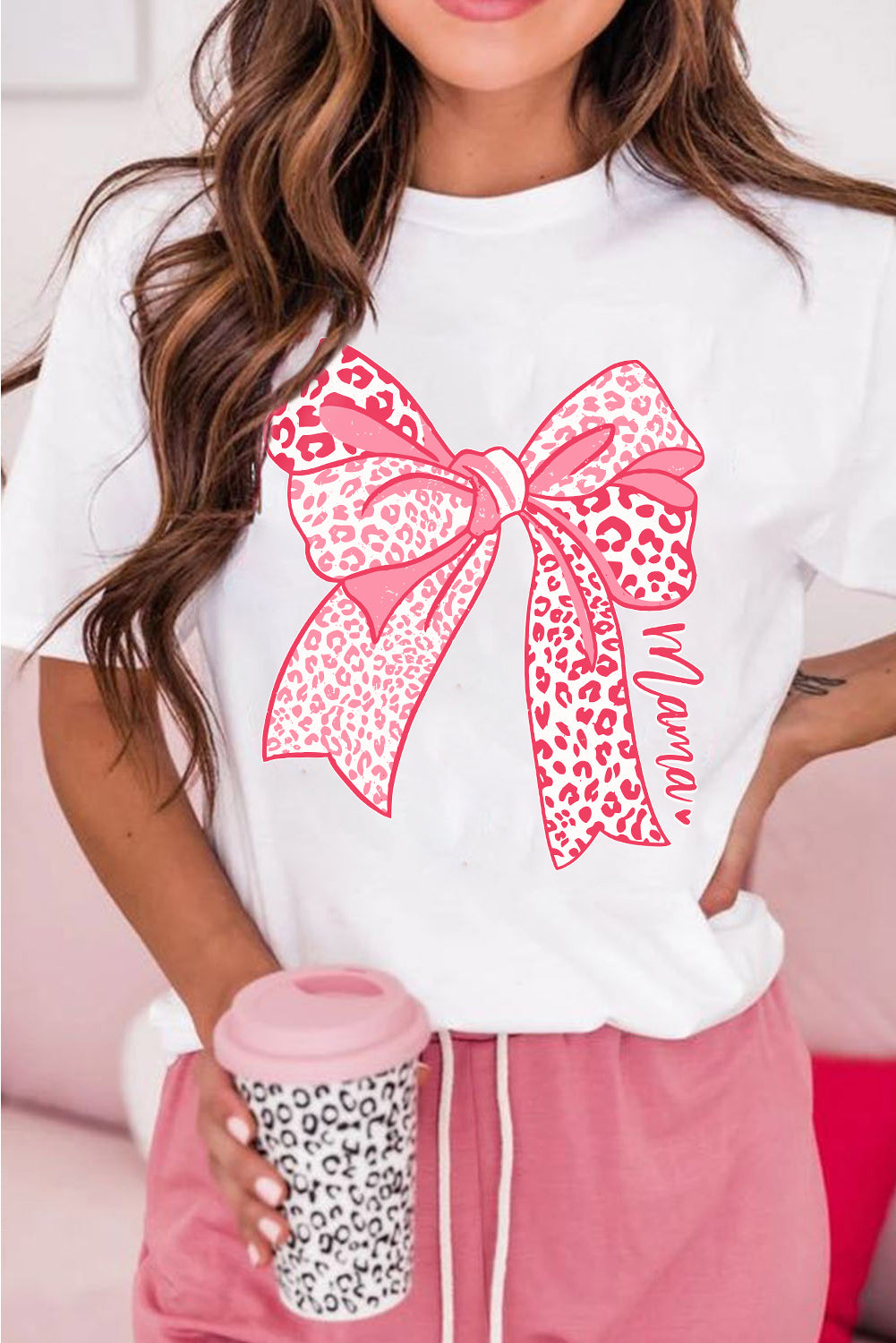 Camiseta de Moda para el Día de la Madre con Gráfico de Lazo y Leopardo Blanco