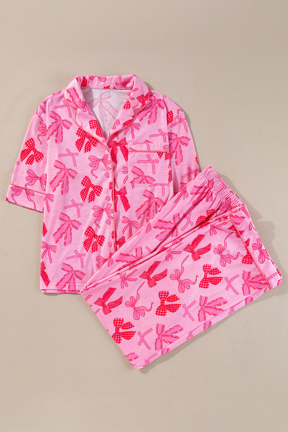 Conjunto de pijama de lazo rosa con estampado de solapa, manga corta y pantalón