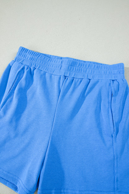 Conjunto de 2 piezas de top sin mangas ajustado azul cielo y shorts elásticos de cintura alta