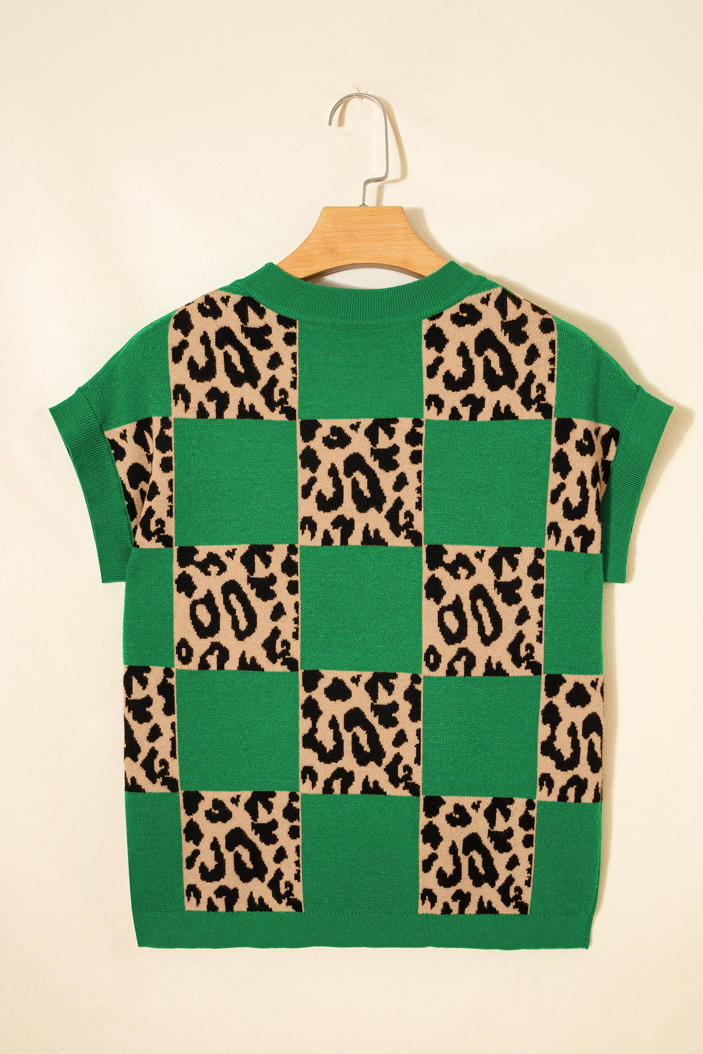 Suéter de punto de manga corta con estampado a cuadros de leopardo verde