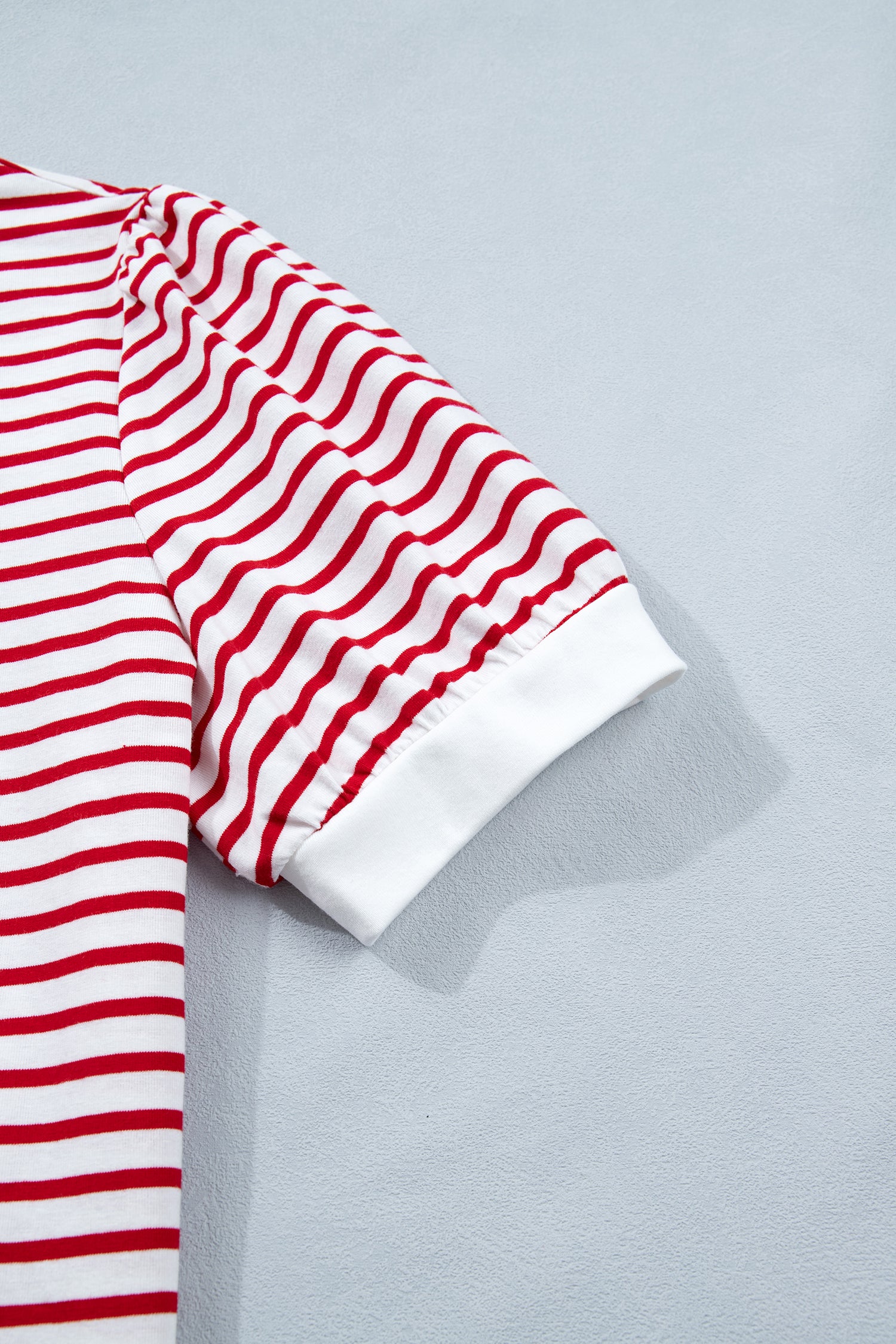 Red Stripe Contrast Trim Round Neck Short Puff Sleeve T Shirt - Snoopy's Closet