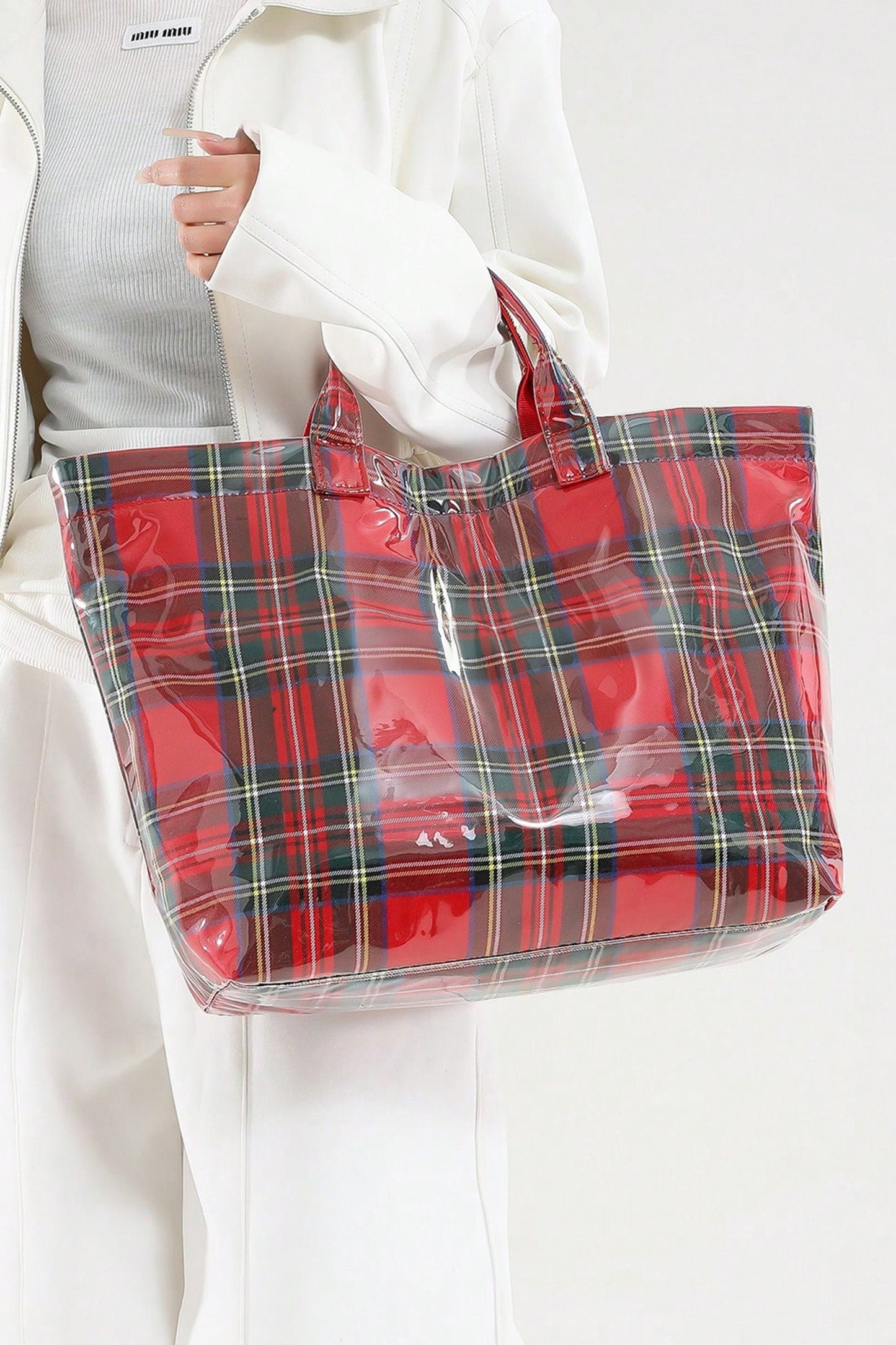 Bolso tote impermeable brillante de PVC con patrón a cuadros rojo fuego