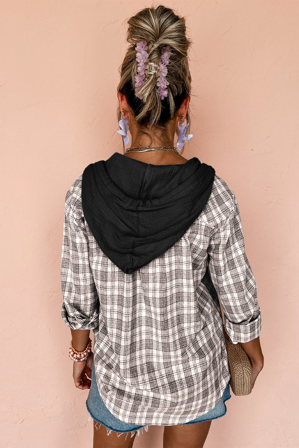 Camisa Chaqueta con Capucha, Estampado a Cuadros Negros, Corte Holgado y Botones