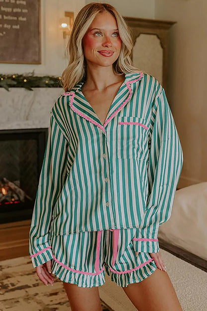 Conjunto de pijama de camiseta de manga larga y pantalón corto fruncido con cordón, ribete de ricrac en contraste de raya verde