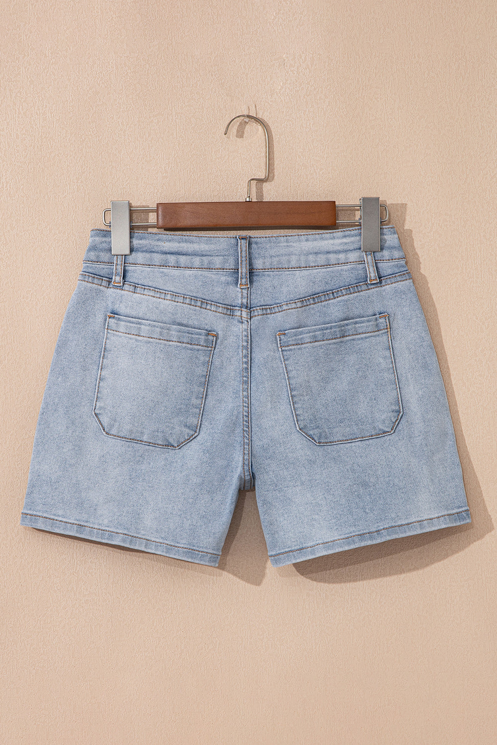 Pantalones cortos de mezclilla de tiro alto Beau Blue Light Wash