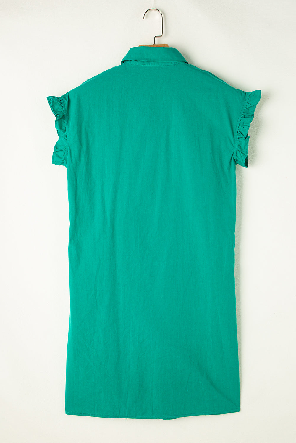 Vestido corto abotonado con manga con volantes fruncidos verde brillante