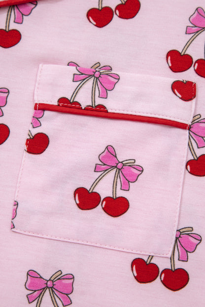 Pijama corto con estampado de cerezas/lazos rosas