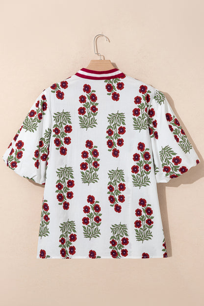 Blusa de Algodón Blanca Talla Grande con Estampado Floral, Ribete de Ricrac y Manga Corta