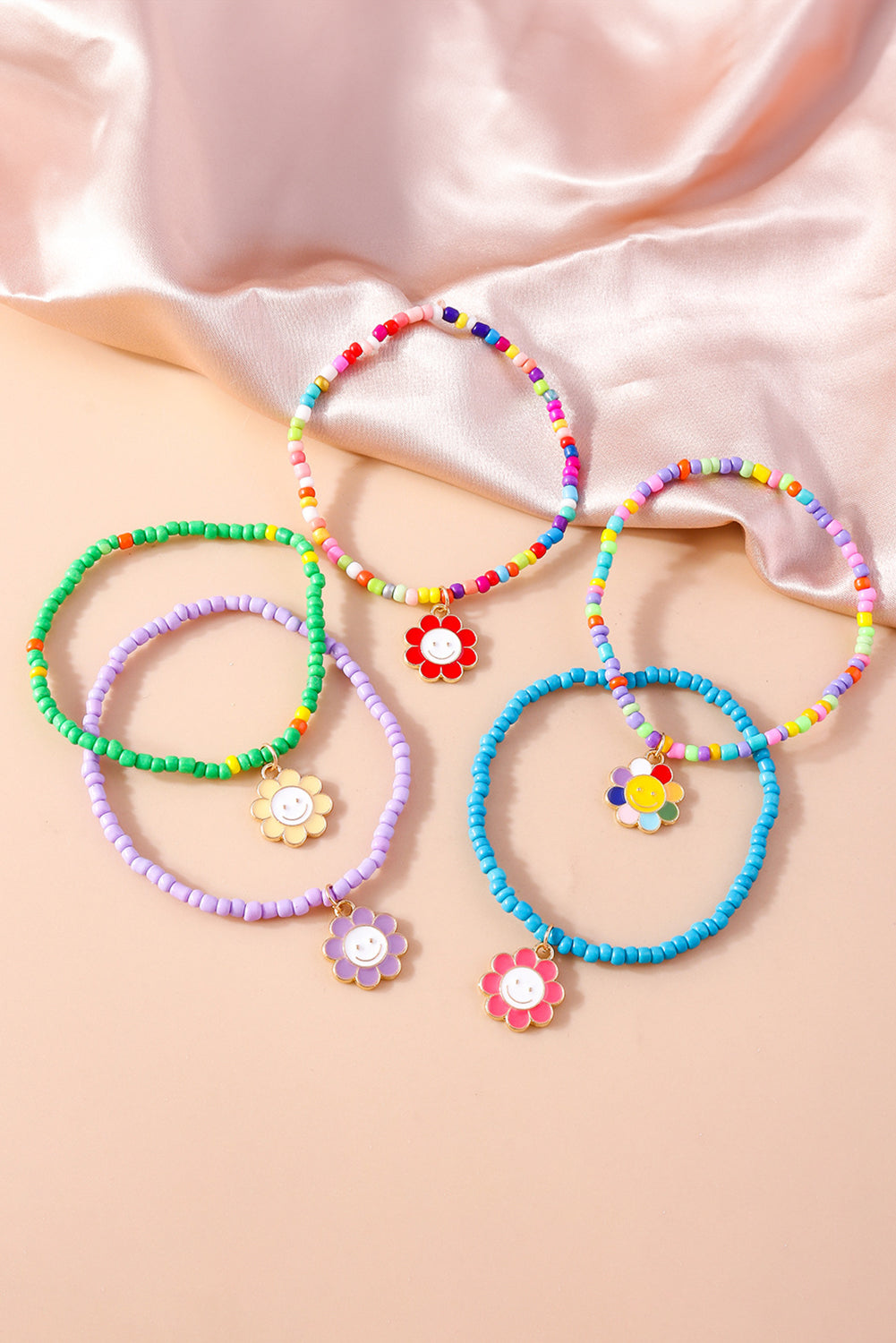 Light Blue 5pcs Smiley Flower Pendant Beaded Bracelet Set - Snoopy's Closet