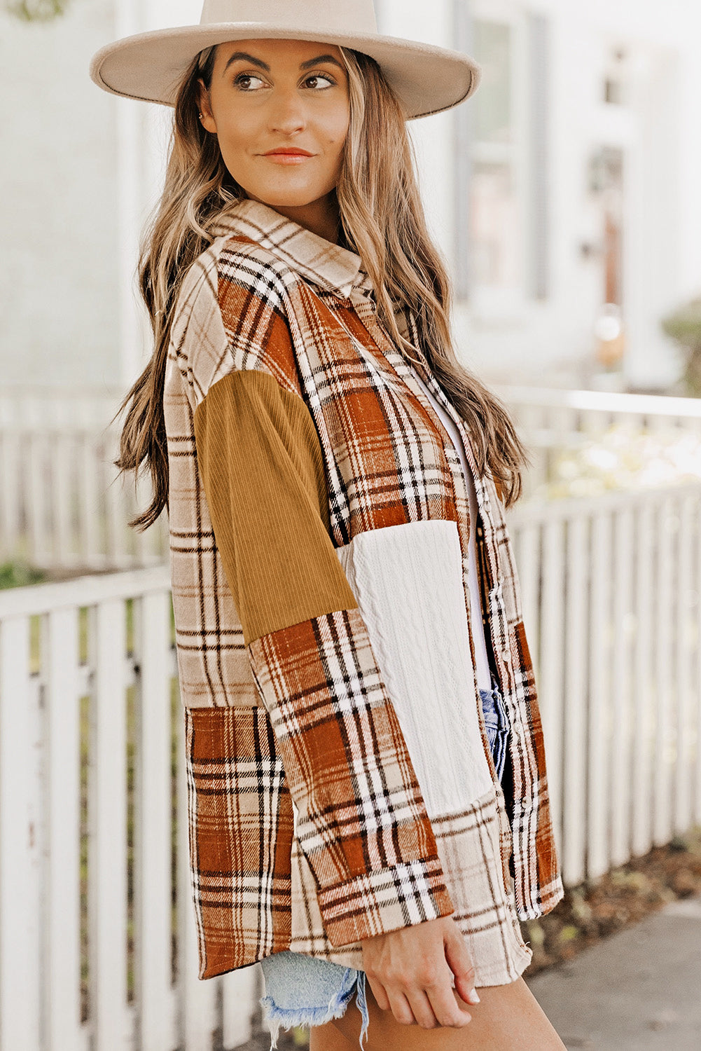 Camisa chaqueta con bolsillos y bloques de color a cuadros naranjas