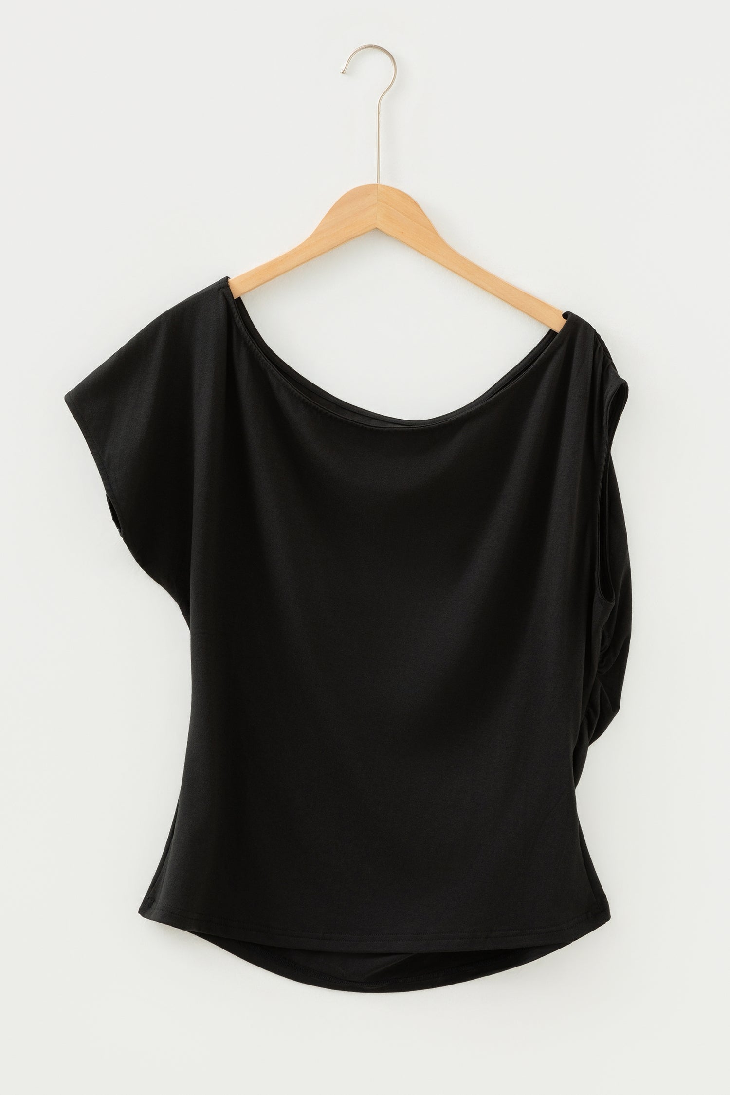 Black Plus Size Solid Color Asymmetric Neck Short Sleeve Blouse - Snoopy's Closet