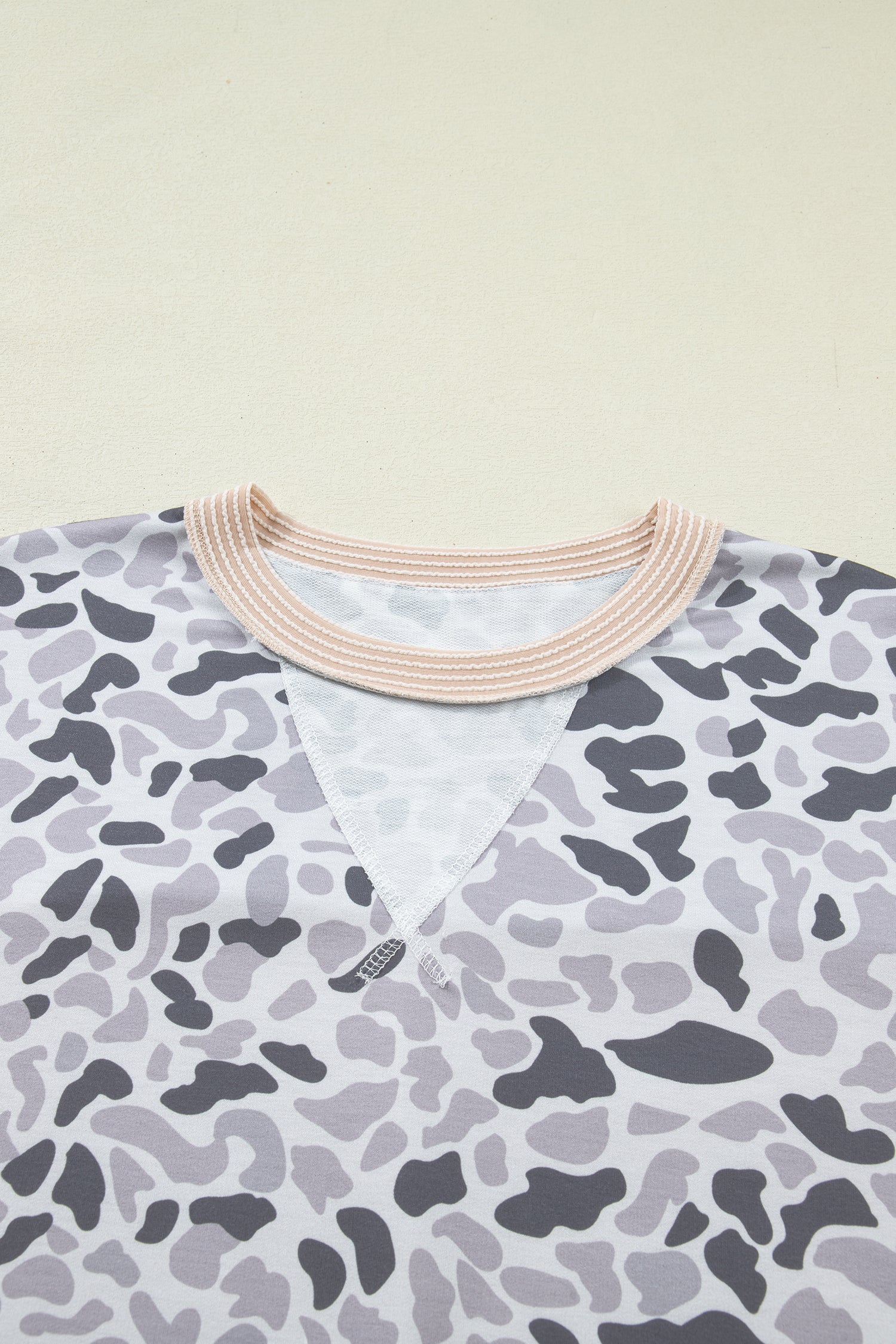Gray Camouflage Print Twisted Ribbed Patchwork Casual T Shirt - Snoopy's Closet