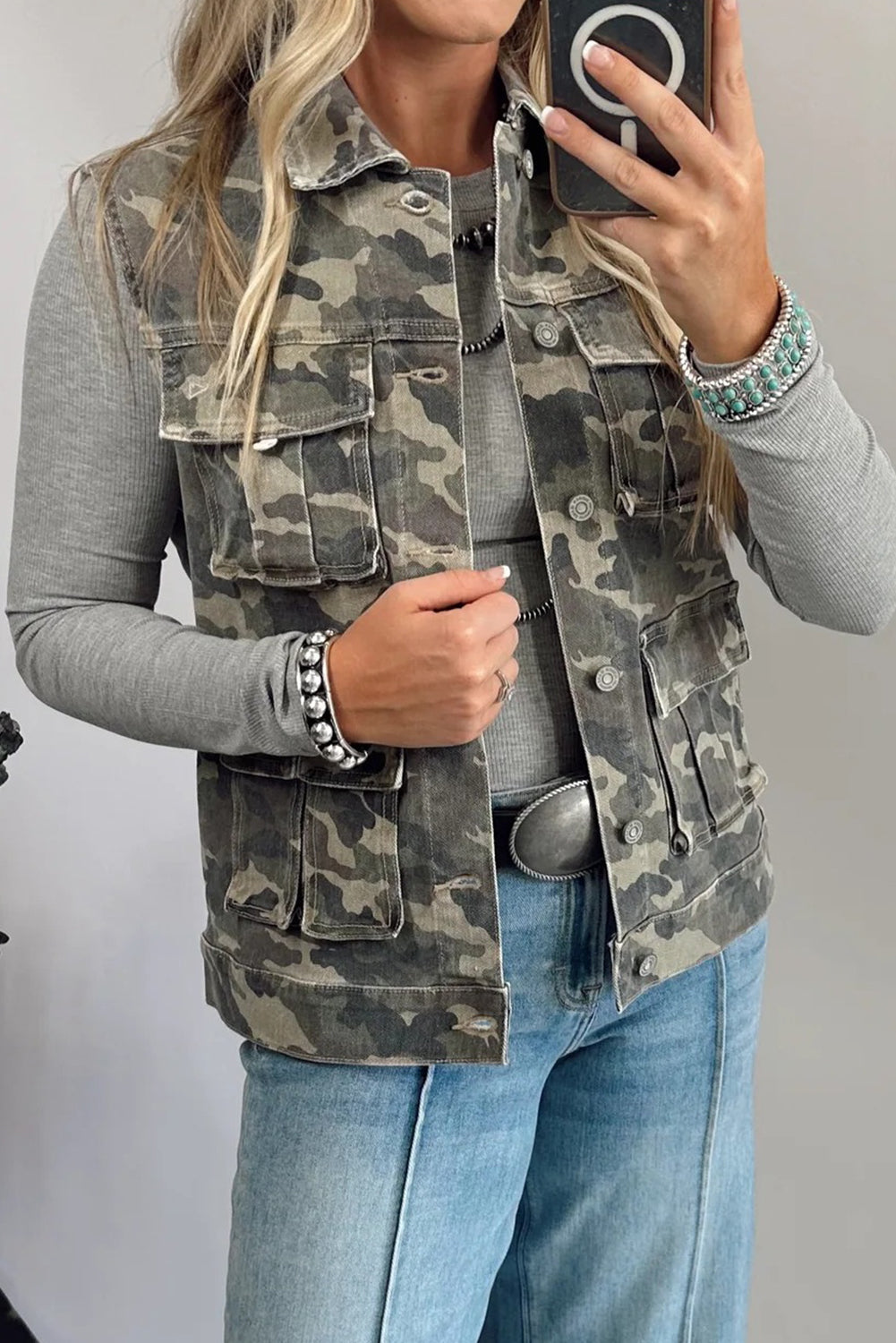 Chaleco vaquero de camuflaje verde tipo cargo