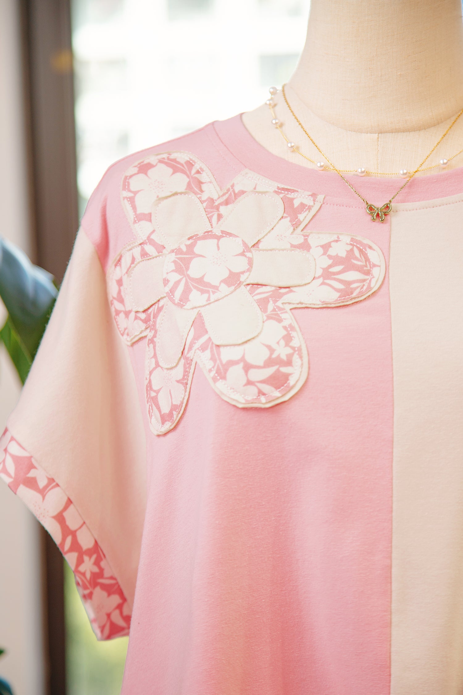 Apricot Color Block Flower Patched Loose T Shirt - Snoopy's Closet