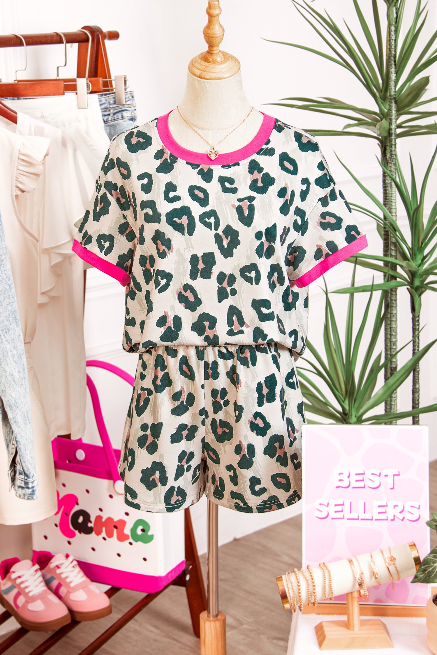 Brown Unique Leopard Print Contrast Trim Top Loose 2pcs Short Set - Snoopy's Closet