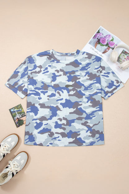 Camiseta casual texturizada de talla grande con estampado de camuflaje gris