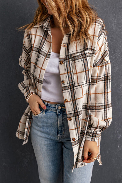 Sobrecamisa Blanca de Cuadros Grandes con Aberturas