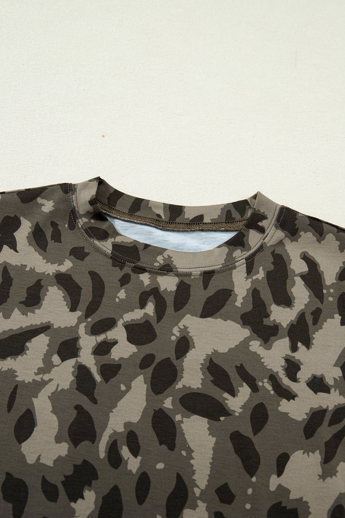 Brown Retro Leopard Print Mock Neck Slim Tee - Snoopy's Closet