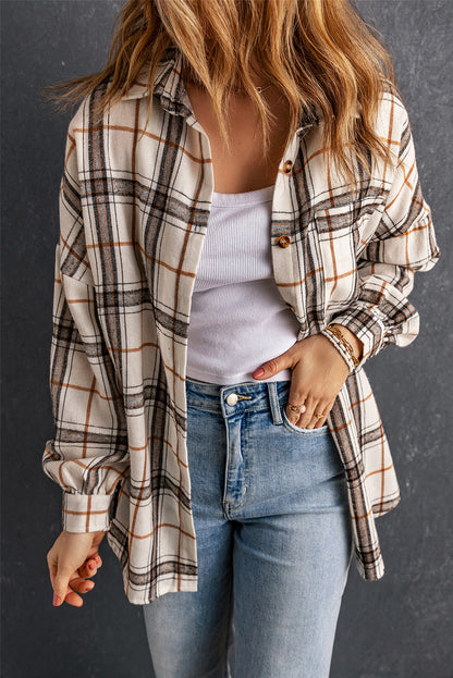 Sobrecamisa Blanca de Cuadros Grandes con Aberturas