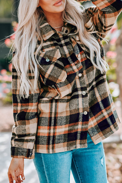 Chaqueta camisa con estampado geométrico a cuadros naranja y bolsillos
