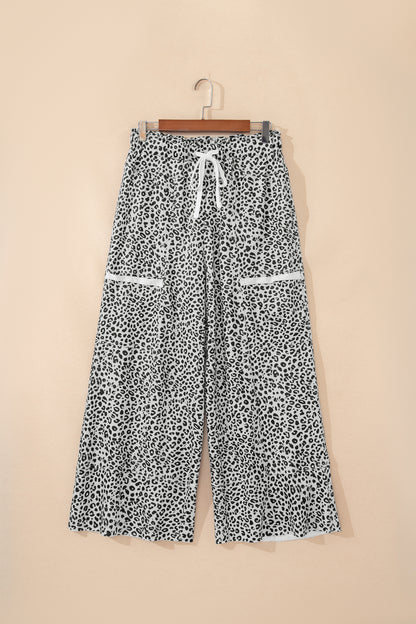 Pantalones anchos de punto de felpa con estampado animal gris
