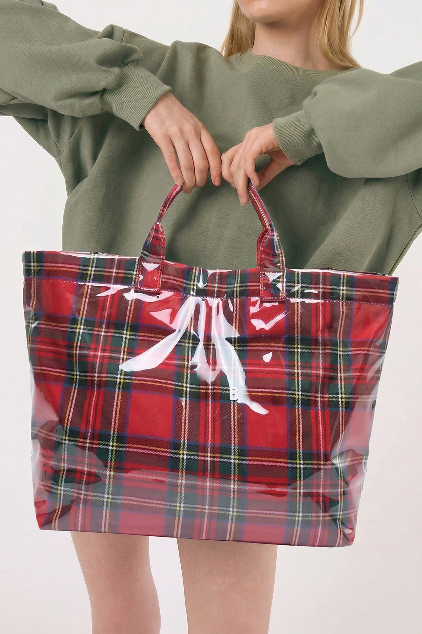 Bolso tote impermeable brillante de PVC con patrón a cuadros rojo fuego
