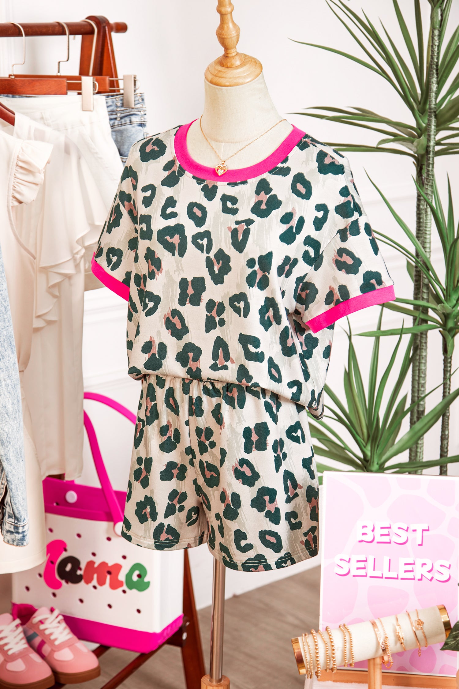 Brown Unique Leopard Print Contrast Trim Top Loose 2pcs Short Set - Snoopy's Closet