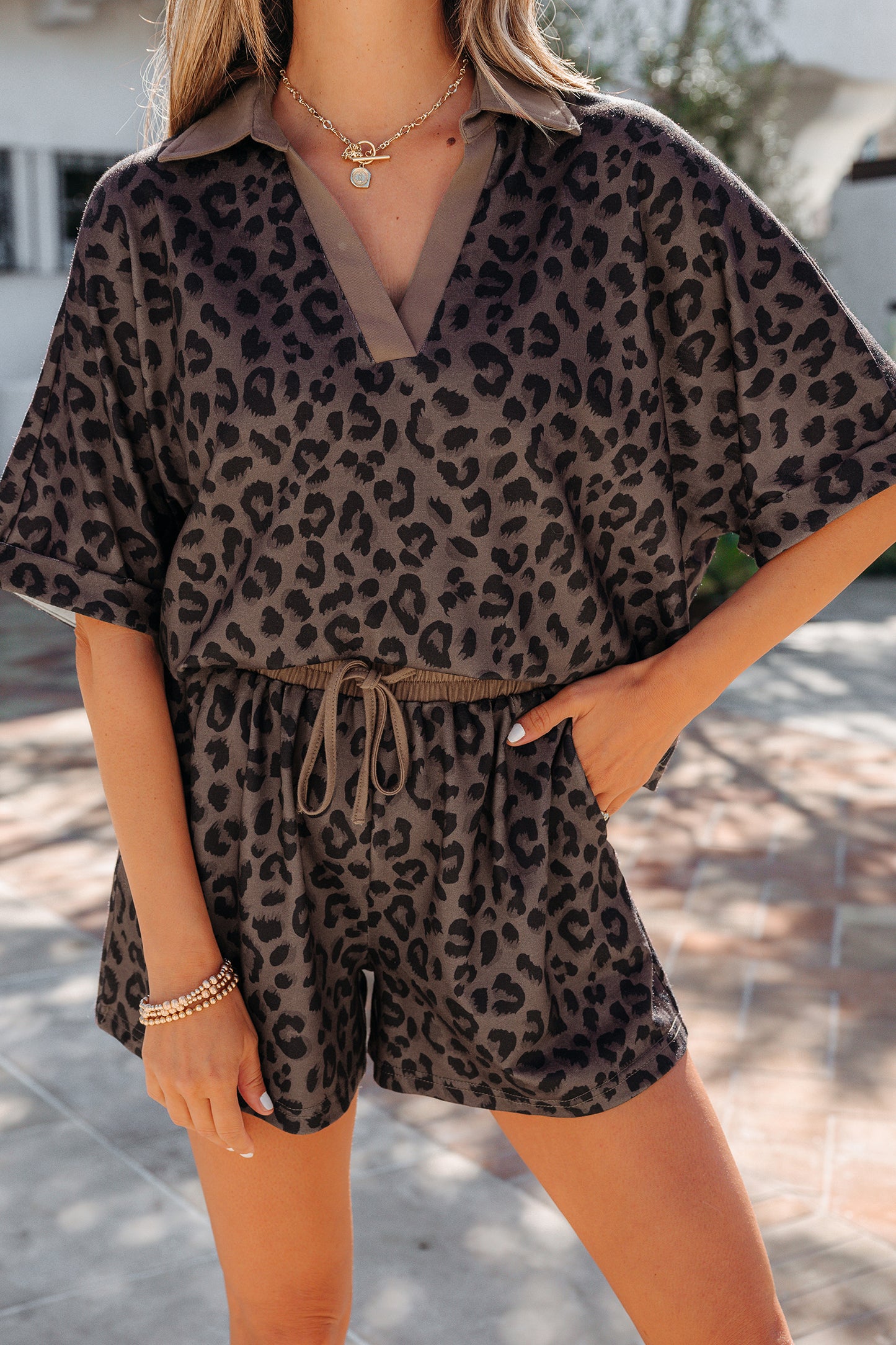 Brown V Neck Collar Leopard Printed 2pcs Short Set - Snoopy's Closet