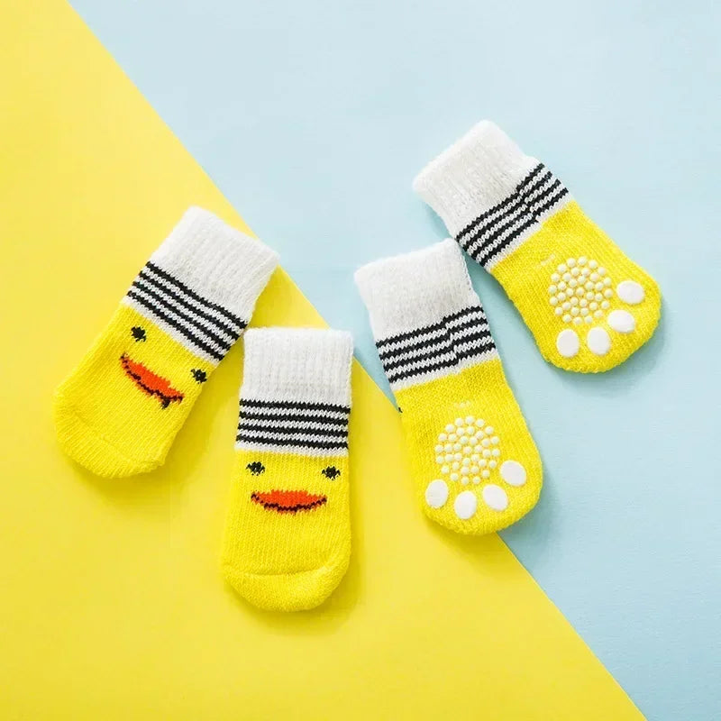 4pcs/set Dog Socks Cute Pattern Foot Covers Warm Anti Slip Shoes Puppy Paw Protector Christmas Gift Pet Accessories