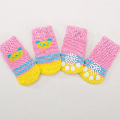 4pcs/set Dog Socks Cute Pattern Foot Covers Warm Anti Slip Shoes Puppy Paw Protector Christmas Gift Pet Accessories