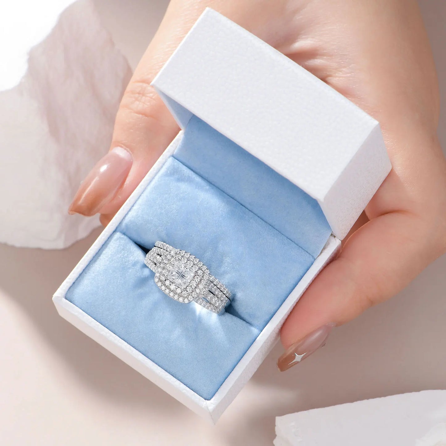 Newshe Luxury 925 Sterling Silver Halo Wedding Ring Set for Women Elegant Jewelry Princess Simulated Diamond Rings