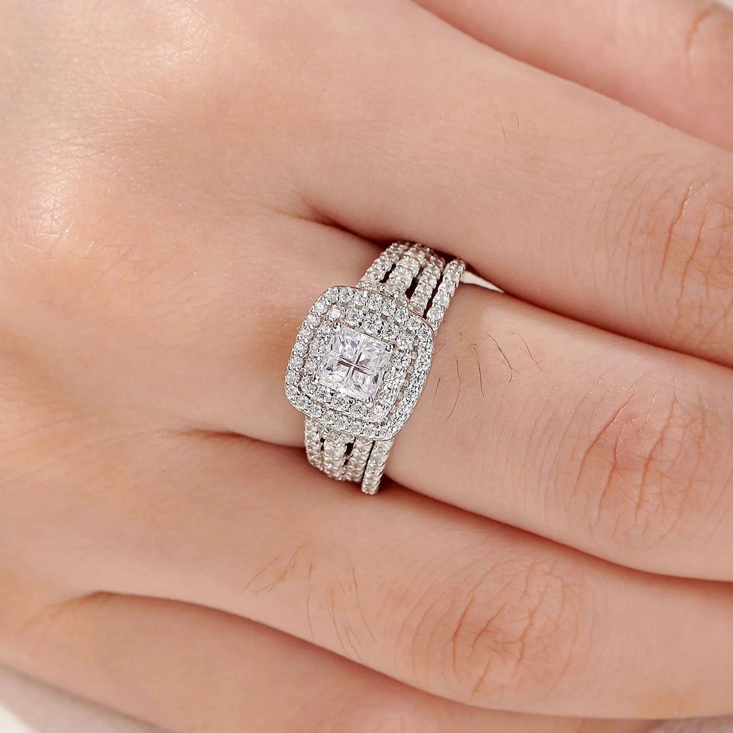 Newshe Luxury 925 Sterling Silver Halo Wedding Ring Set for Women Elegant Jewelry Princess Simulated Diamond Rings