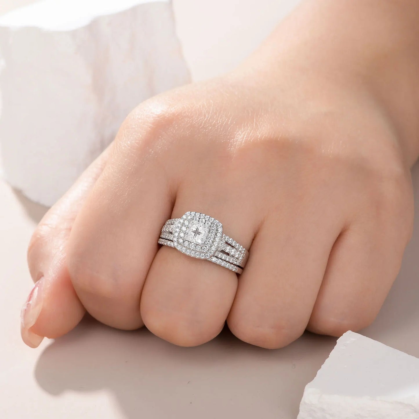 Newshe Luxury 925 Sterling Silver Halo Wedding Ring Set for Women Elegant Jewelry Princess Simulated Diamond Rings
