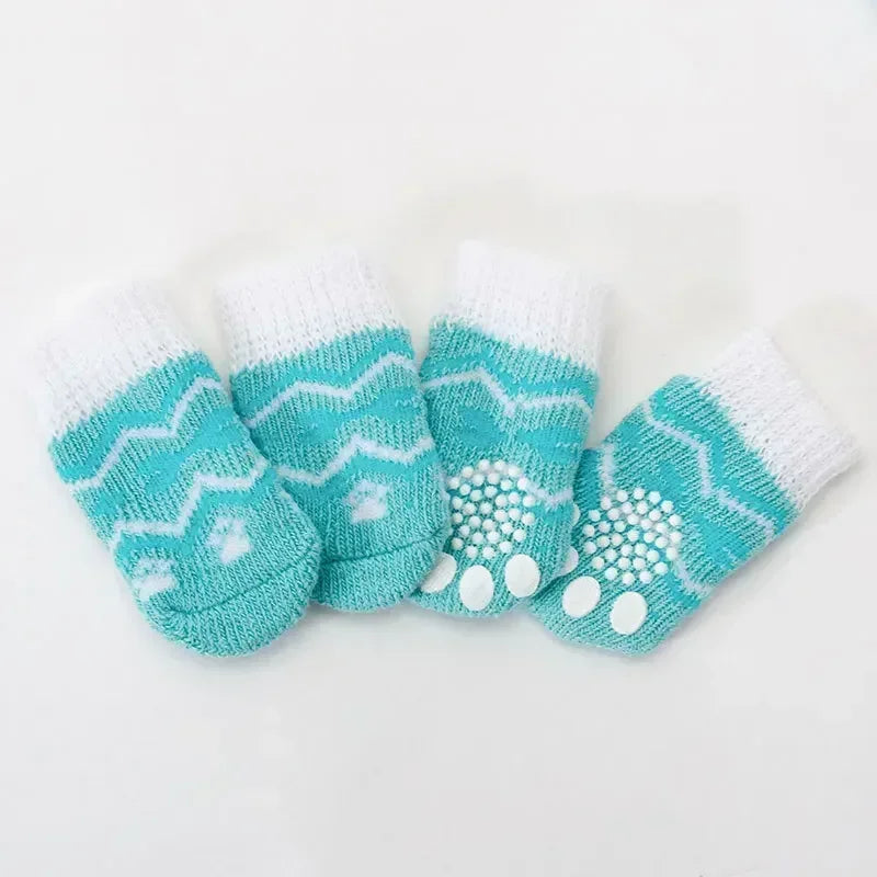 4pcs/set Dog Socks Cute Pattern Foot Covers Warm Anti Slip Shoes Puppy Paw Protector Christmas Gift Pet Accessories
