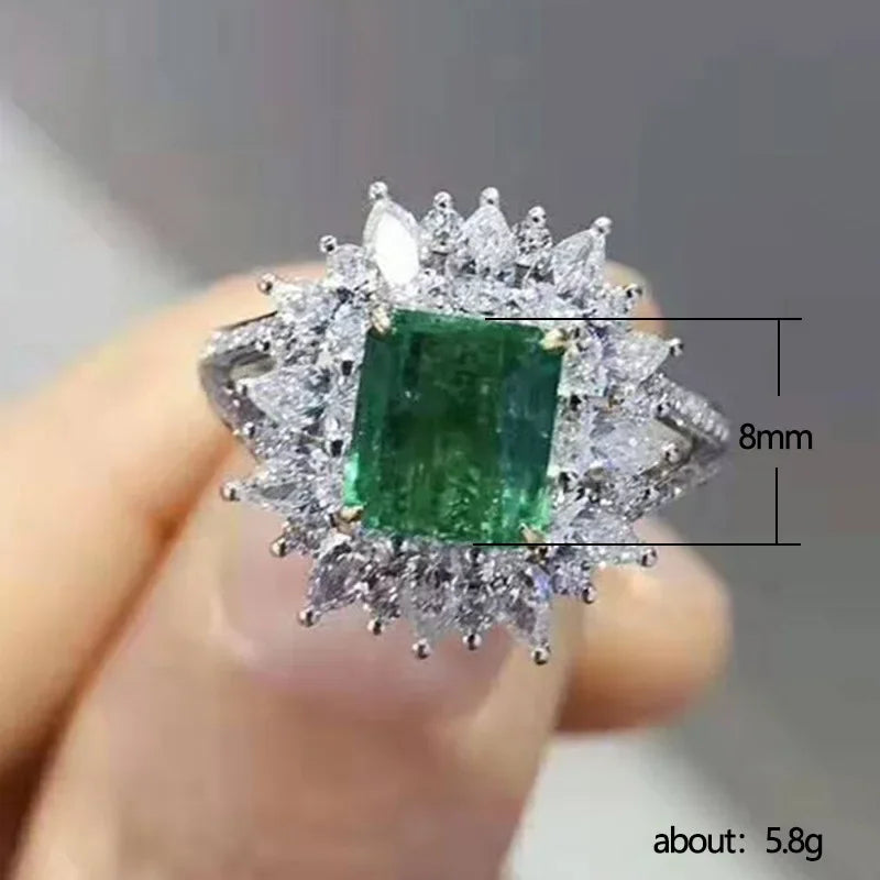 European and American Anniversary Couple Gift: European and American New Geometric Ring Luxury Green Zircon Accessory