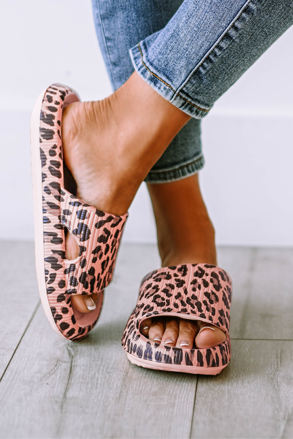 Pink Leopard Print Thick Sole Slip On Slippers - Snoopy's Closet