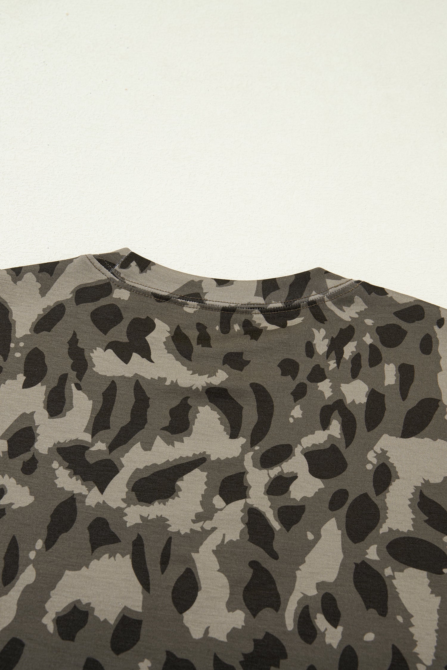 Brown Retro Leopard Print Mock Neck Slim Tee - Snoopy's Closet