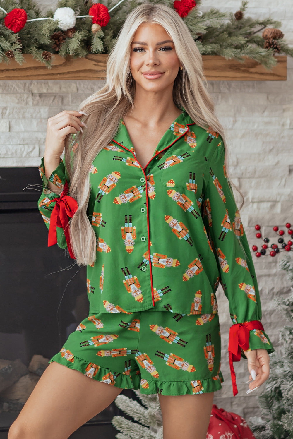 Green Christmas Candy Contrast Trim Bow Knot Silky 2pcs Pajama Set - Snoopy's Closet