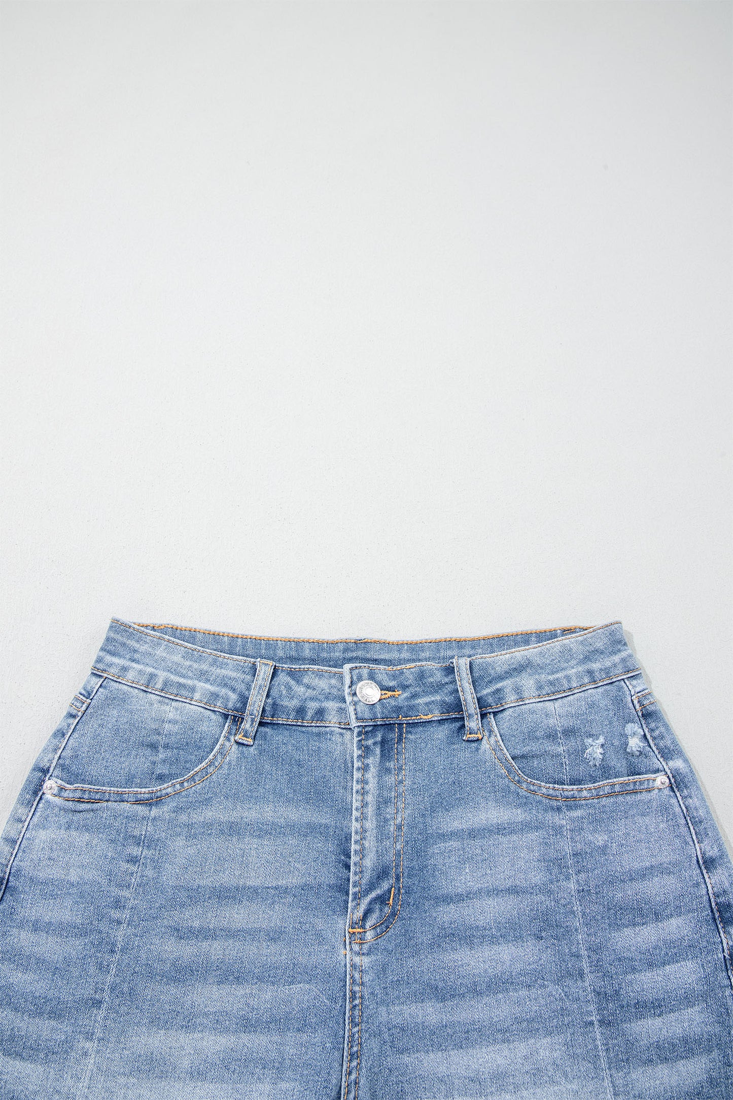 Shorts vaqueros Beau Blue Acid Wash con bajo sin rematar