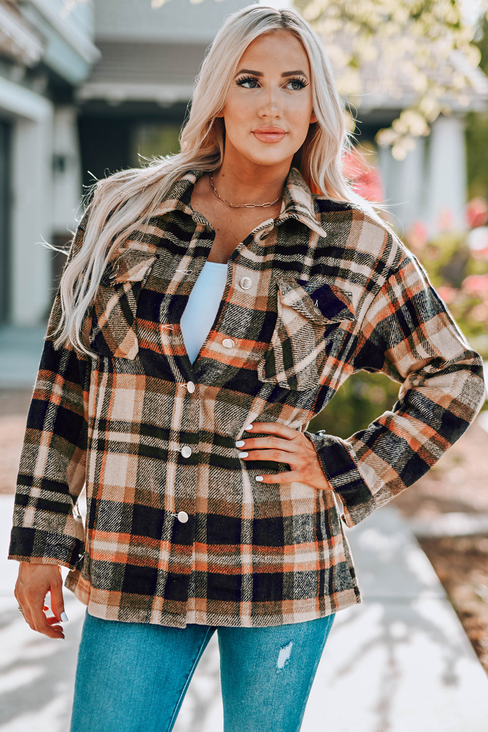 Chaqueta camisa con estampado geométrico a cuadros naranja y bolsillos