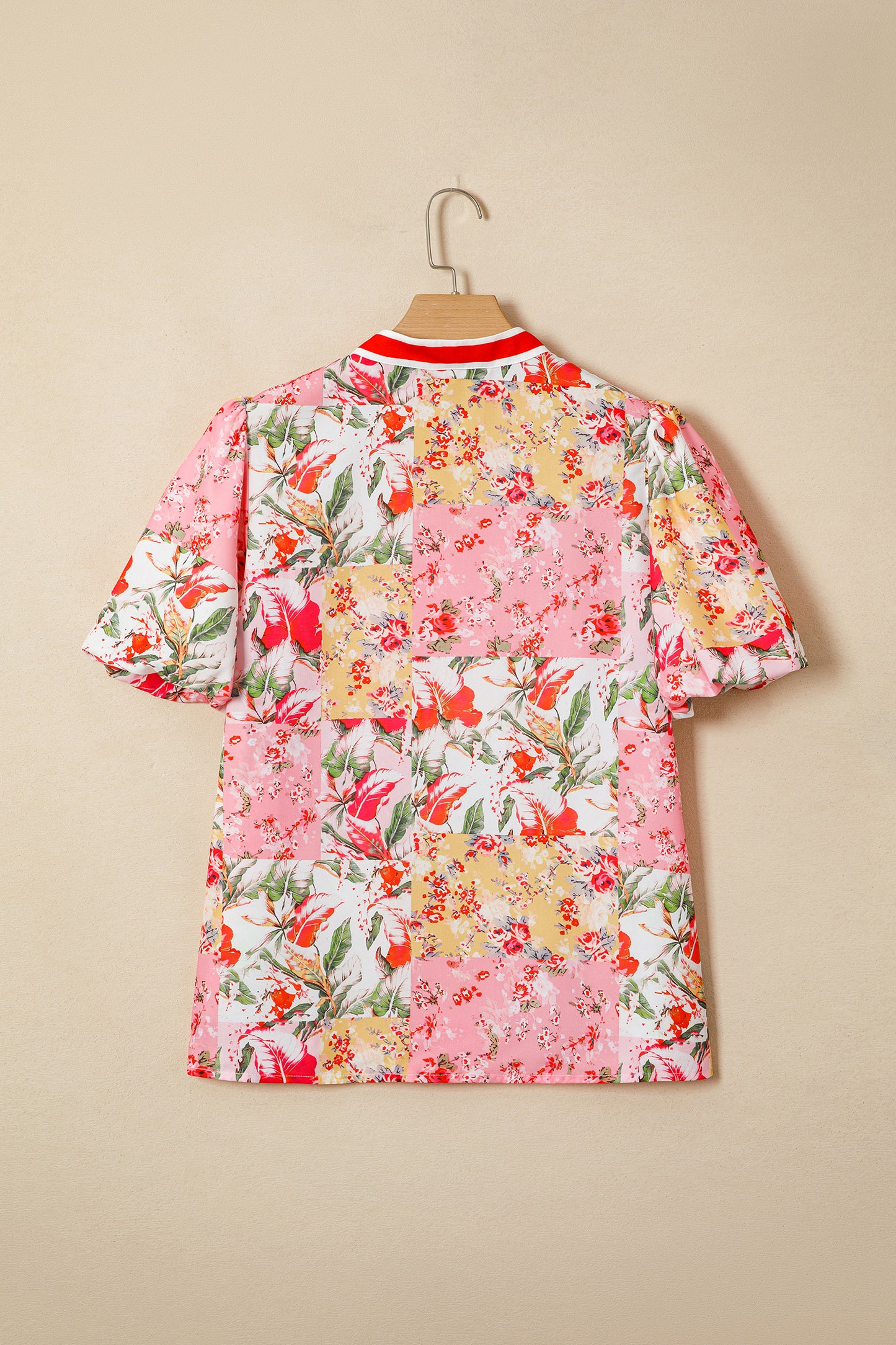 Pink Contrast Collared V Neck Short Sleeve Floral Blouse - Snoopy's Closet