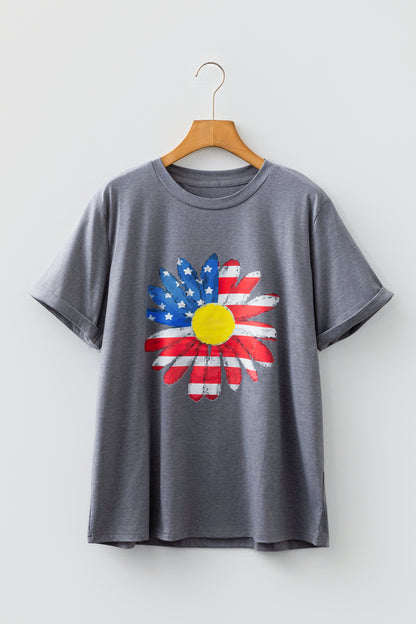 Camiseta con cuello redondo y estampado de girasol con diseño de bandera gris