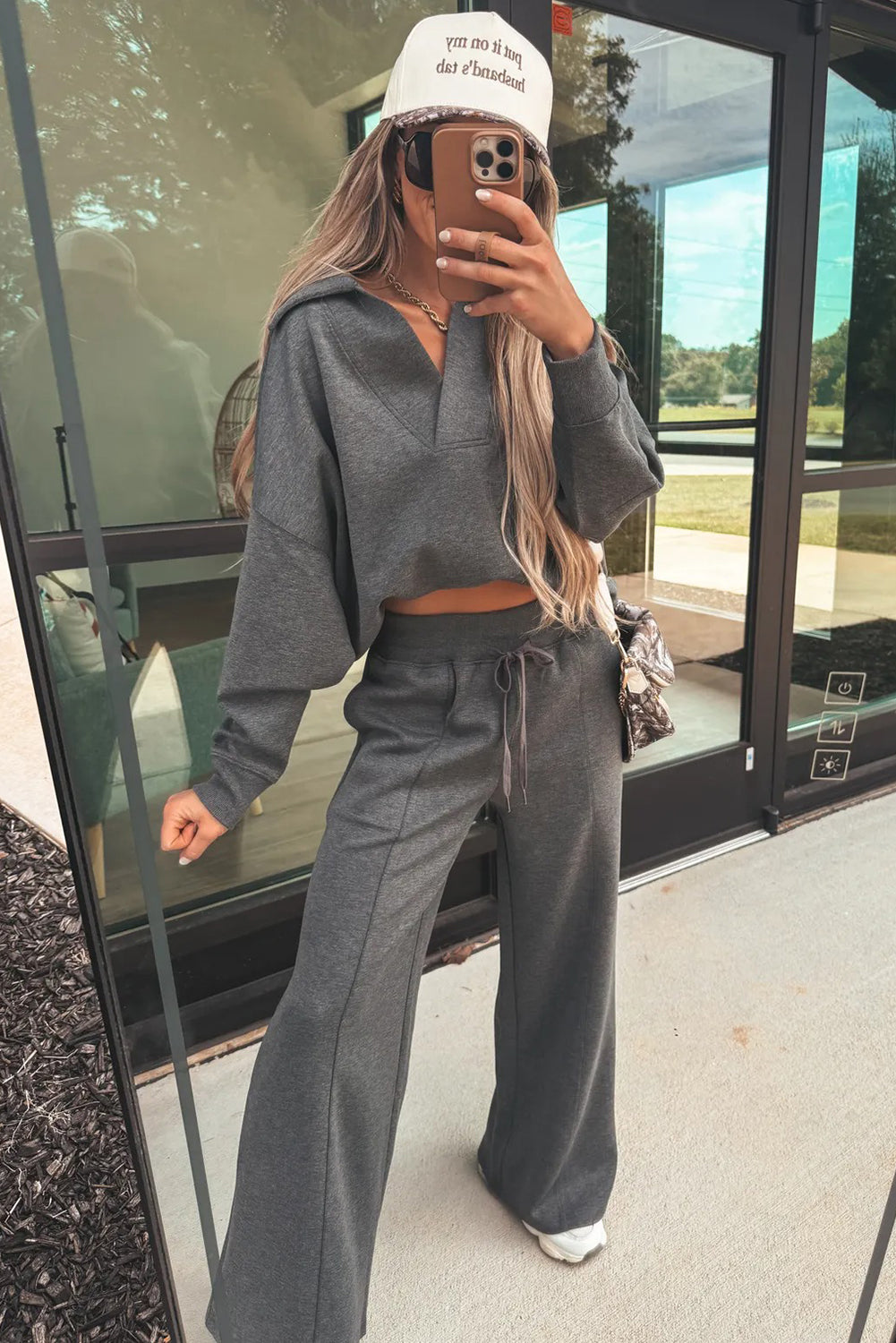 Medium Grey Collared V Neck Pullover Sweatshirt Sweatpants Set - Snoopy's Closet