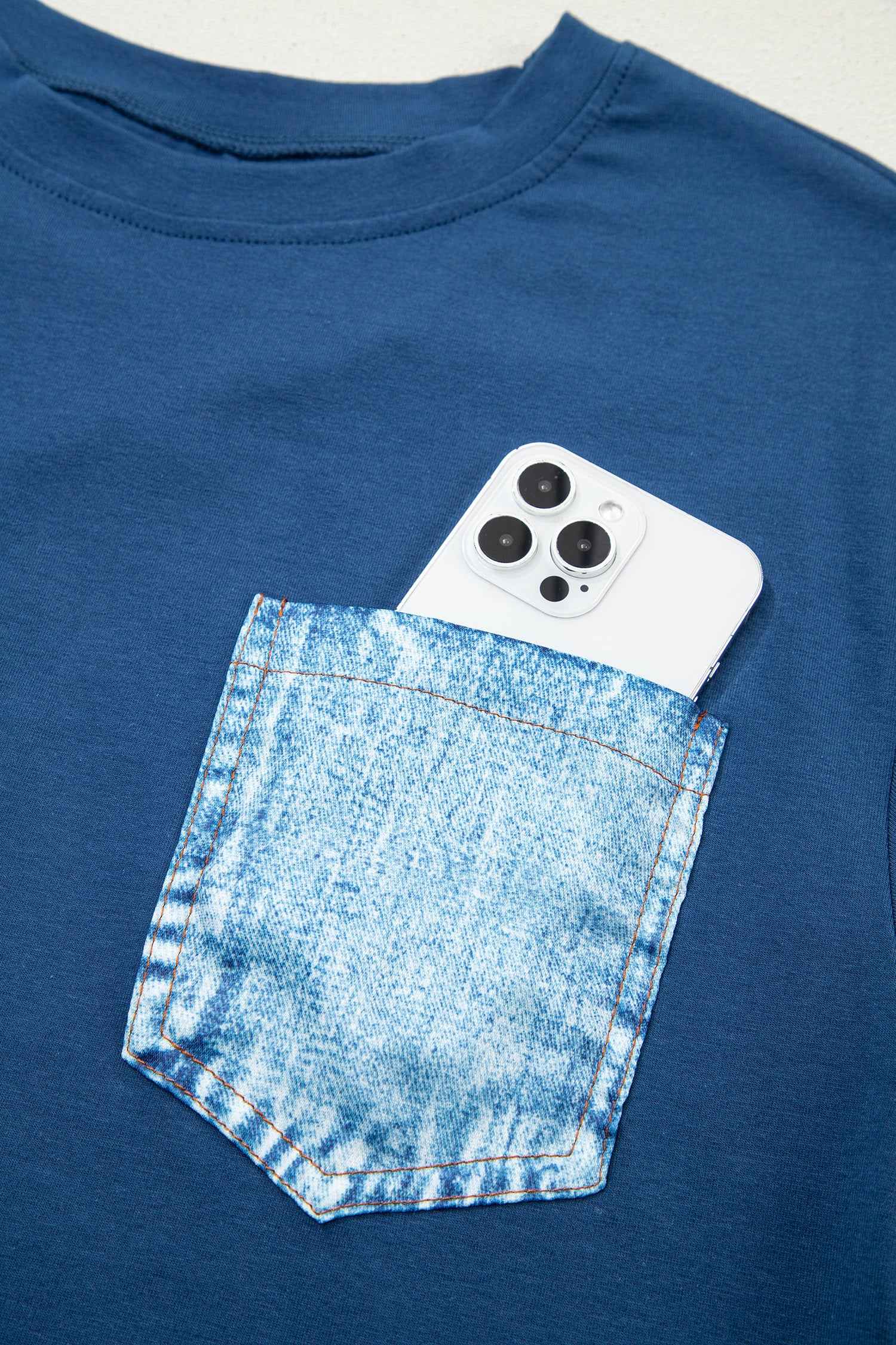 White Color Block Chest Pocket Patched Casual Short Sleeve Top