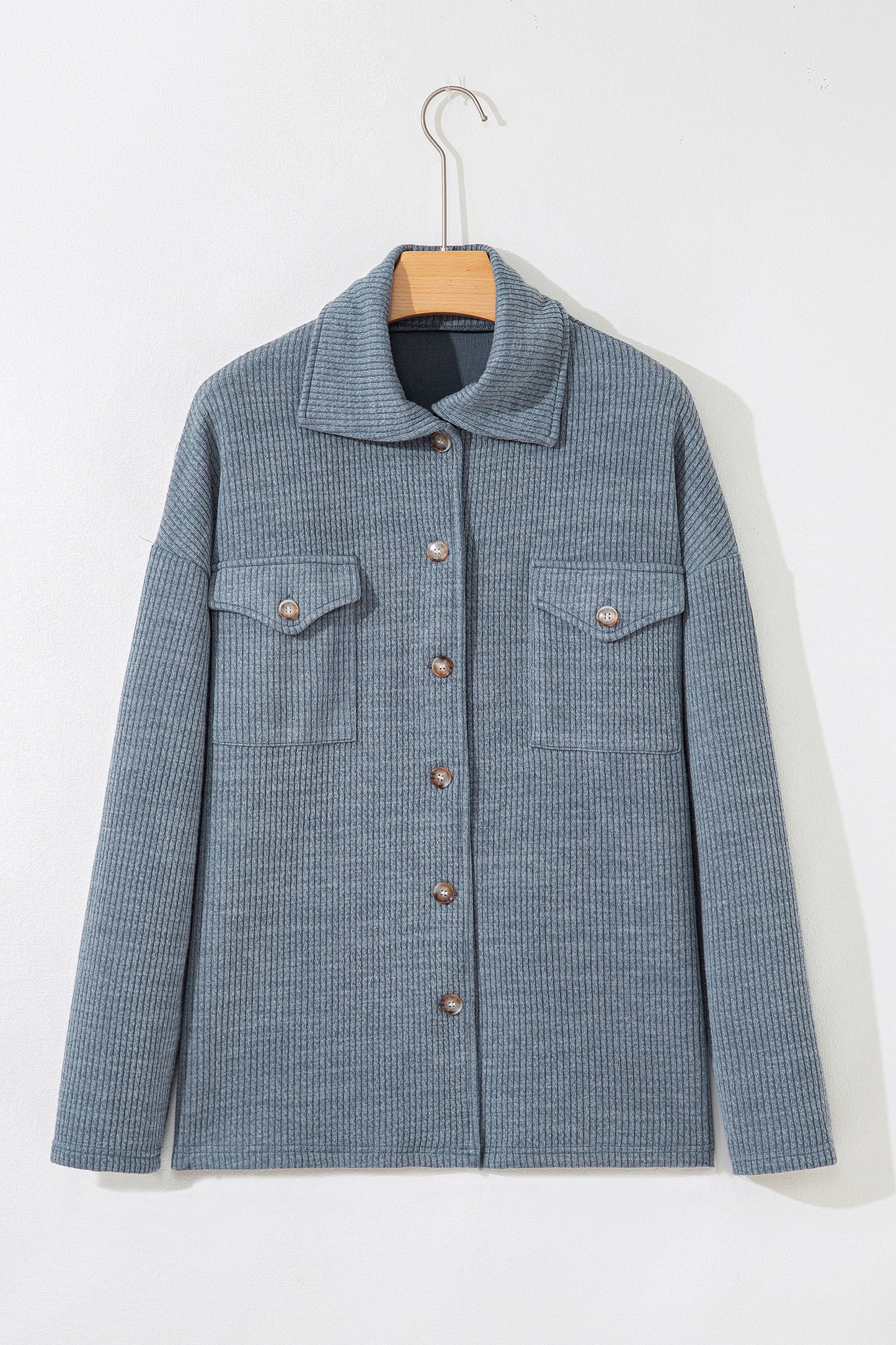 Chaqueta casual de punto acanalado gris medio con botones y bolsillos de solapa delanteros