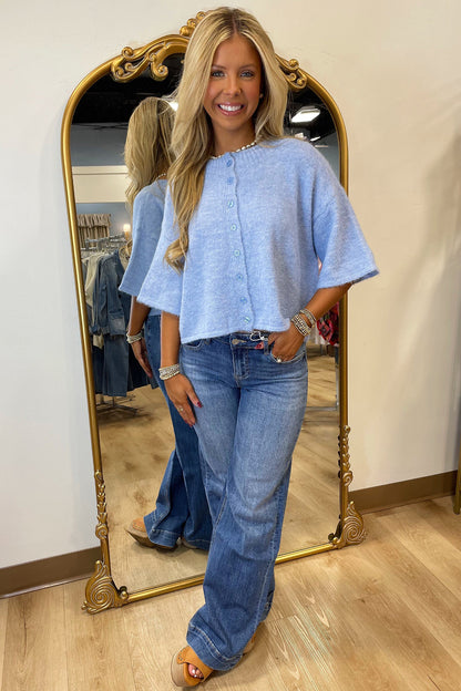 Cárdigan de punto holgado con cuello abotonado y manga 3/4 en azul Beau