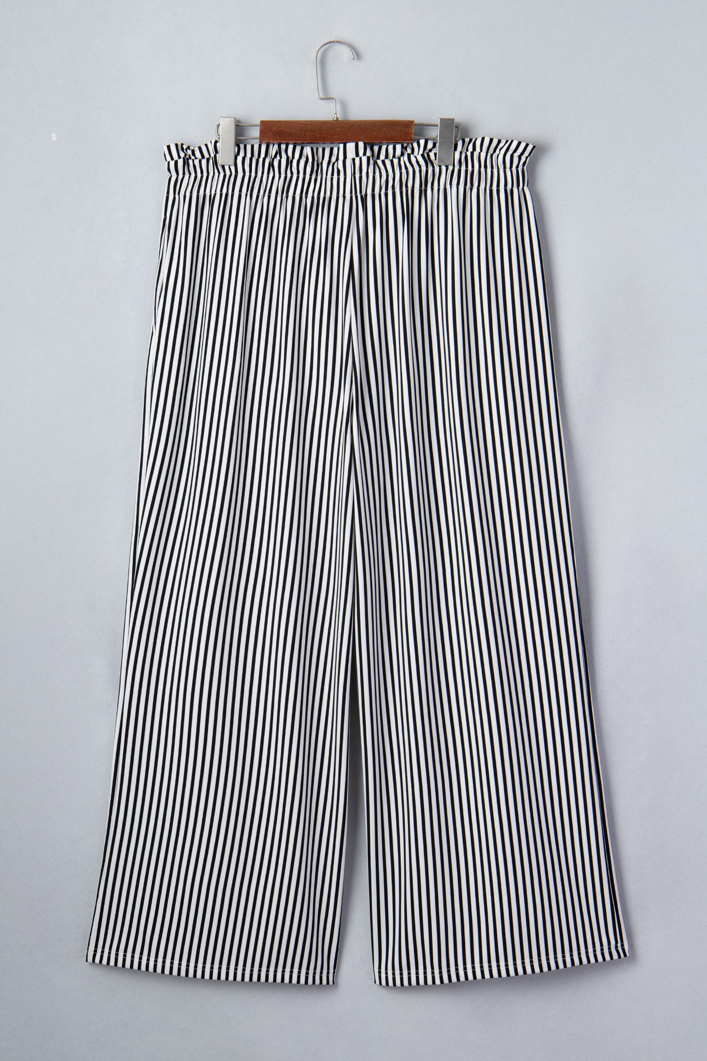 Pantalones casuales rectos holgados de talla grande con rayas negras