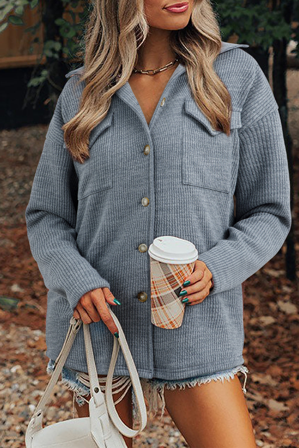 Chaqueta casual de punto acanalado gris medio con botones y bolsillos de solapa delanteros