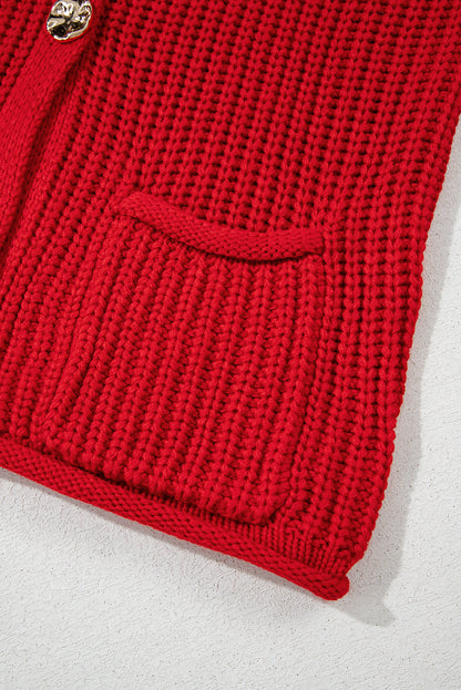 Chaleco de punto texturizado rojo fuego sólido con bolsillos laterales y botones